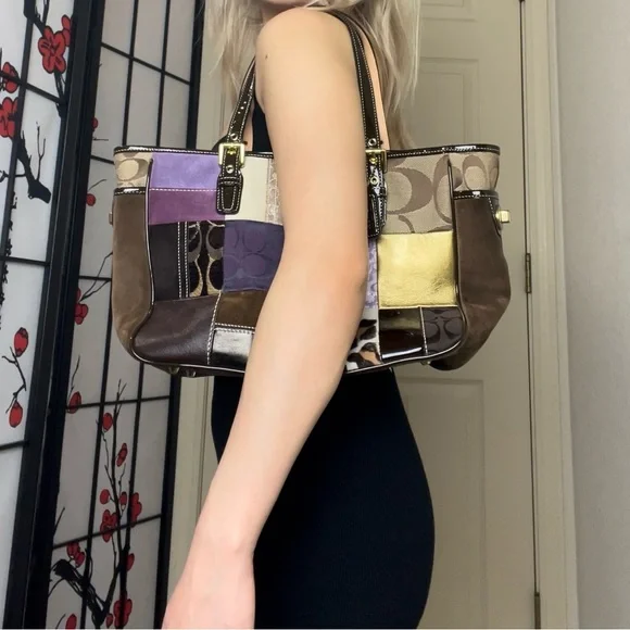 Vintage Y2K Coach Holiday Patchwork Tote Shoulder-Bag Purse - Picture 1 of 11